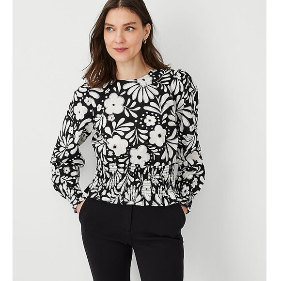 Ann Taylor Black and White Floral Blouse Size M - Picture 1 of 8